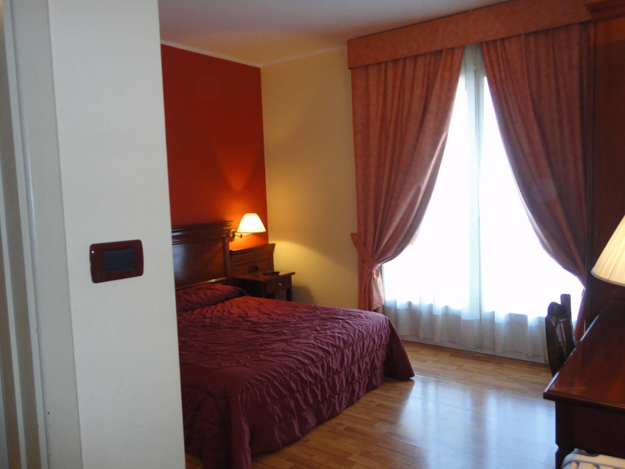 Hotel Vazzana 볼피아노 외부 사진